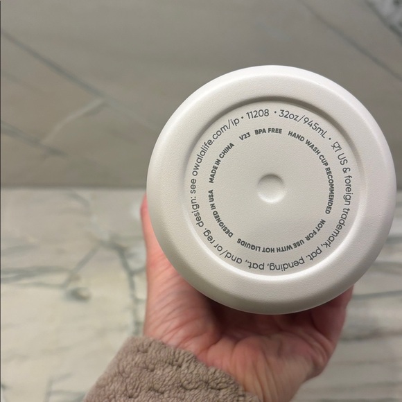 Owala FreeSip Insulated Stainless Steel Water Bottle 32oz, Dreamy Field, NWT - Picture 3 of 6